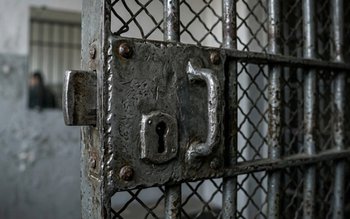 Trei persoane condamnate la închisoare …