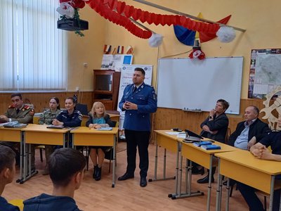 O carieră de succes începe …