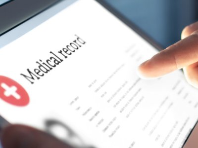Românii vor avea acces online …