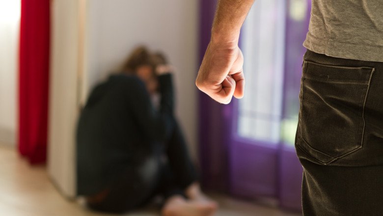 Bărbat evacuat din locuință, pentru violență în familie