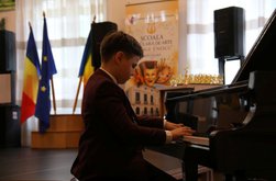 Festivalul – Concurs Național de …