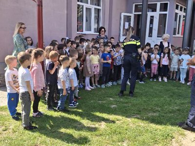 Activități ale polițiștilor botoșăneni în …