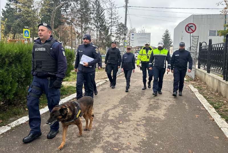 Controale desfășurate de polițiști în zona unităților de învățământ