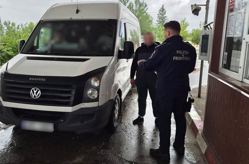 Fotografia unui permis „fabricat” pe calculator, prezentată la controlul de frontieră