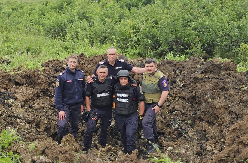 Bombă de aviație FAB-50 distrusă în condiții de siguranță de pirotehnicienii ISU Botoșani