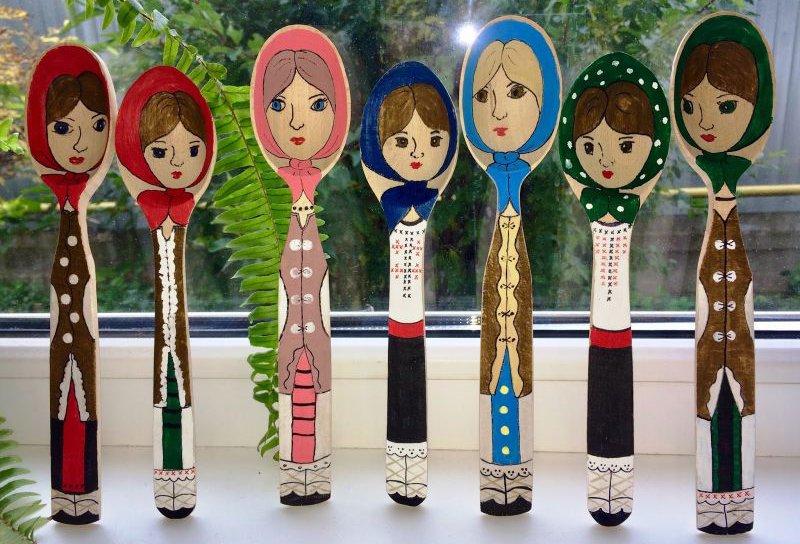 Atelier creativ Ziua Iei - Personaje pe linguri de lemn