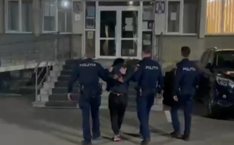 Tână…