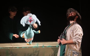 La Teatrul Vasilache vine Dodo, …