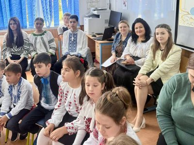Proiect educațional „Arta Banilor: De …