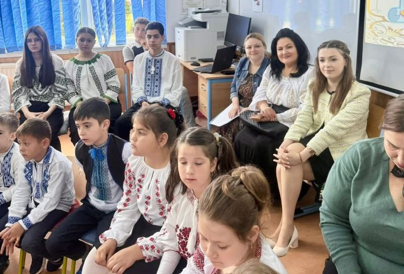 Proiect educațional „Arta Banilor: De la Creativitate la Antreprenoriat” - FOTO