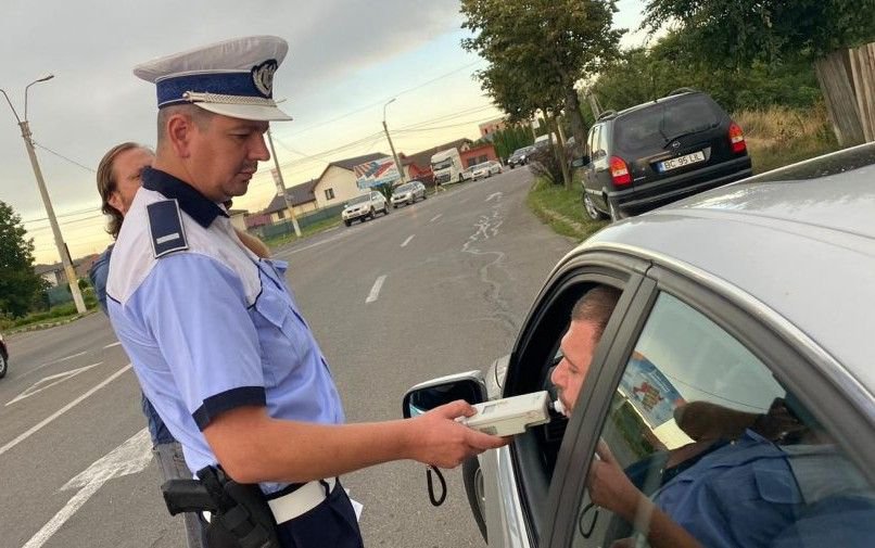 Dosar penal pentru conducerea unui vehicul sub influența băuturilor alcoolice fără permis de conducere