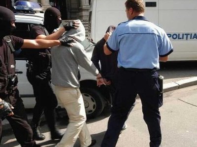Reținut pentru tâlhărie calificată și …