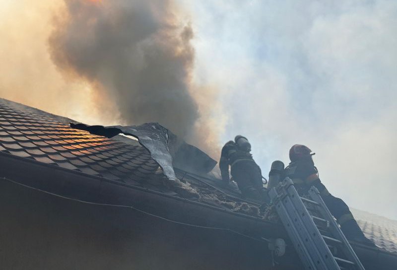 Incendiu izbucnit într-o gospodărie din orașul Bucecea
