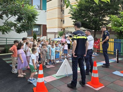 Polițiștii din Dorohoi alături de …