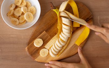 Câte banane poți consuma pe …