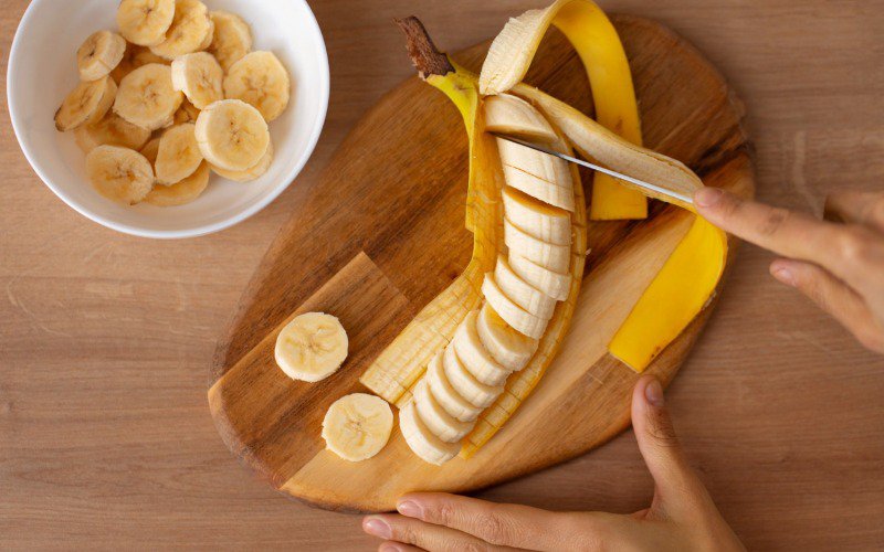 Câte banane poți consuma pe zi? Beneficii, Riscuri și Recomandări