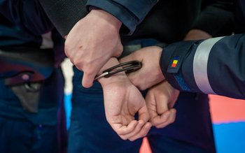 Bărbat reținut de polițiști. A …