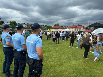 Jandarmii vor asigura ordinea și …