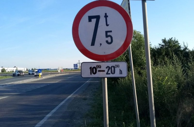 Restricții de circulație în județul Botoșani din cauza caniculei. Vezi ce vehicule vor avea interdicție pe drumurile din județ, duminică 28 iunie