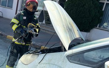 Un autoturism a luat foc …