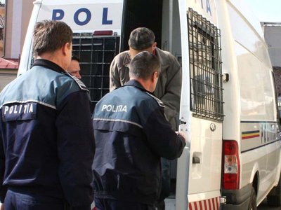 Bărbat reținut după ce și-a …