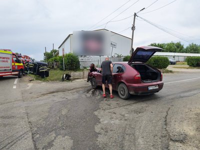 Două femei au ajuns la …