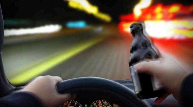 Dosar penal după ce a fost depistat la volan cu o alcoolemie de 1,15 mg/l