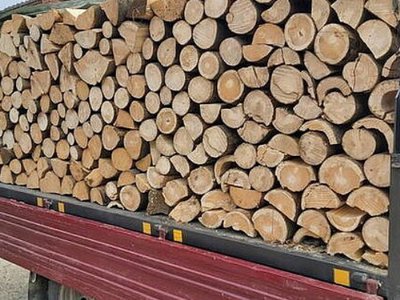 Material lemnos fără documente legale, …
