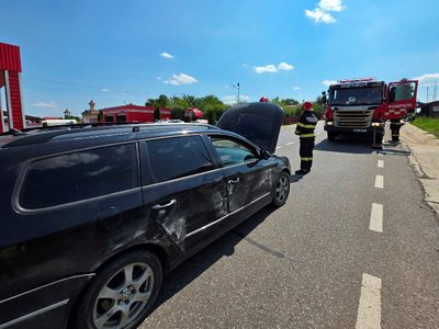 Doi tineri au ajuns la …