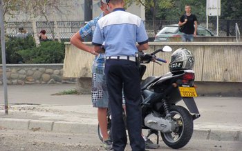 Depistat la volanul unui scuter …