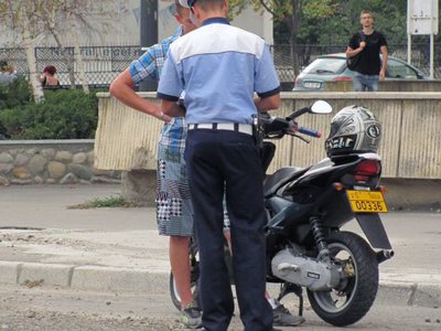 Depistat la volanul unui scuter …