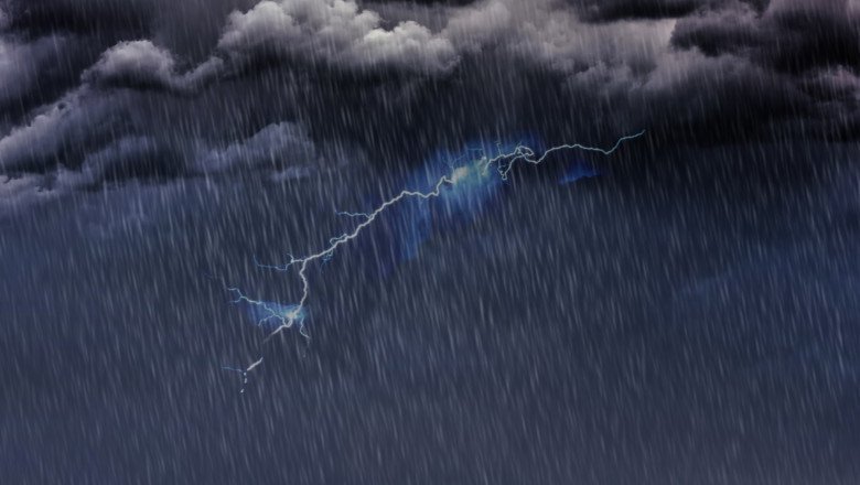 Atenție! Cod portocaliu și galben de instabilitate atmosferică pentru județul Botoșani
