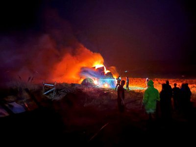 Incendiu violent la un depozit …