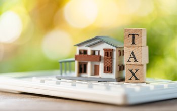 Taxa pe lux se majorează. …
