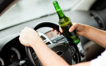 Depistat la volan sub influența …