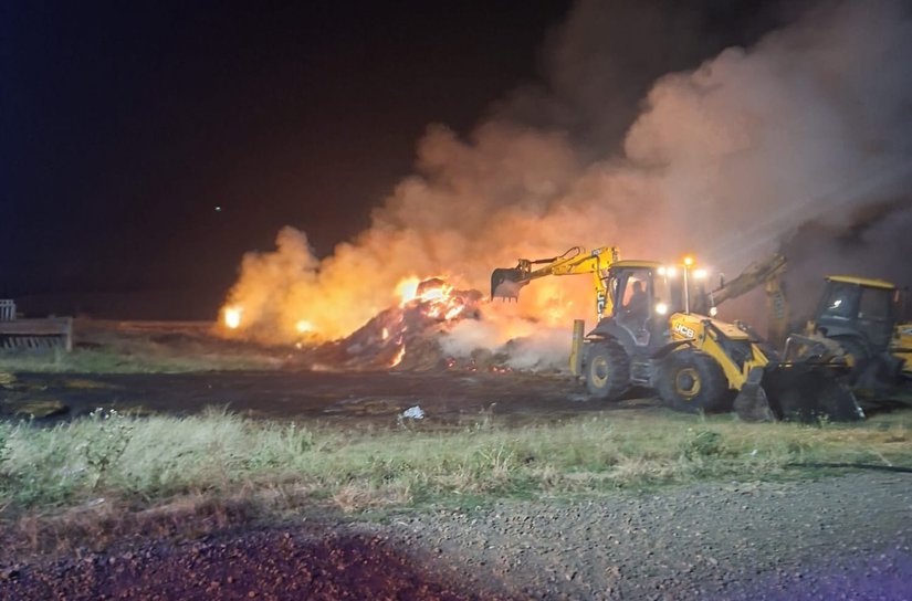 Accident cu camion încărcat cu lemne între Răchiți și Stăuceni. Un tânăr a ajuns la spital