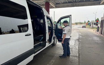 Cetățean moldovean căutat prin Interpol, …