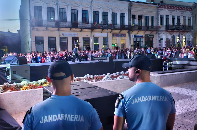 Jandarmii vor asigura ordinea și siguranța publică la Festivalul Instituțiilor de Cultură organizat la Botoșani
