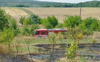 Trei incendii de vegetație uscată …