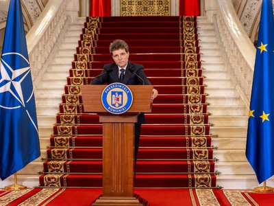 Președintele a promulgat legea care …