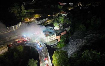 Doi români au murit într-un …