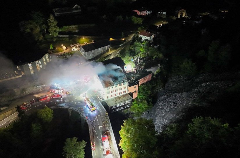 Doi români au murit într-un incendiu izbucnit la un restaurant din orașul Thusis, Elveția