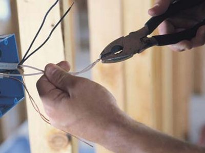 Bărbat din Roma electrocutat mortal …
