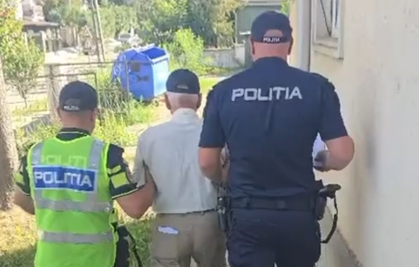 Bărbați reținuți 24 de ore pentru conducerea unui vehicul sub influența alcoolului