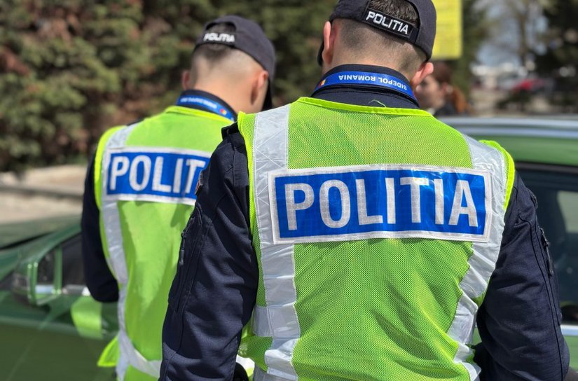 Acțiuni ale polițiștilor din Botoșani: Sute de persoane verificate, peste 130 de sancțiuni aplicate