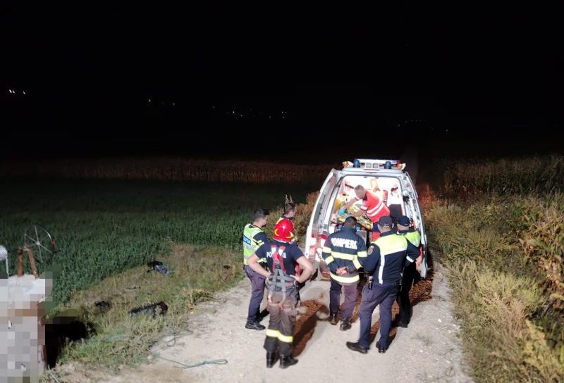 Bărbat salvat de pompieri dintr-o fântână adâncă de aproximativ șase metri la Bajura