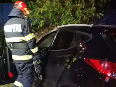 Doi tineri au ajuns la …