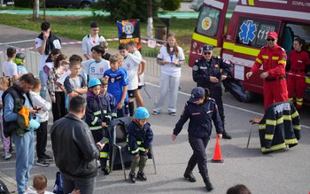 „Un oraș. O echipă.” – …