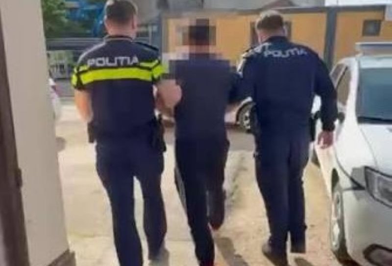 Bărbat reținut după ce a fost prins băut la volan