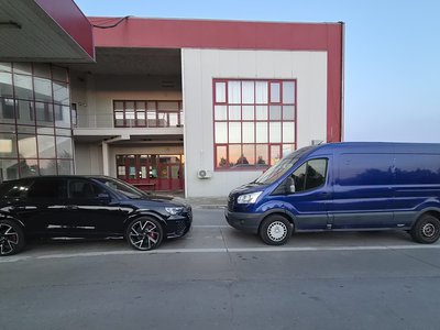 Automobil în valoare de 200.000 …